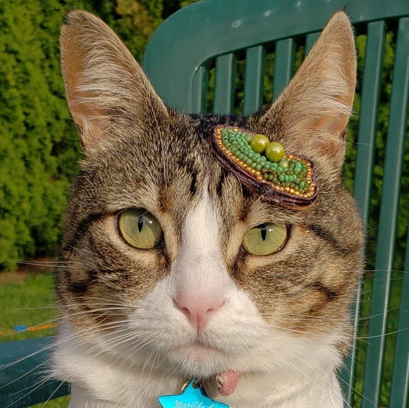 Hand-Embroidered, Handmade Pea Pod Wisp Clips
